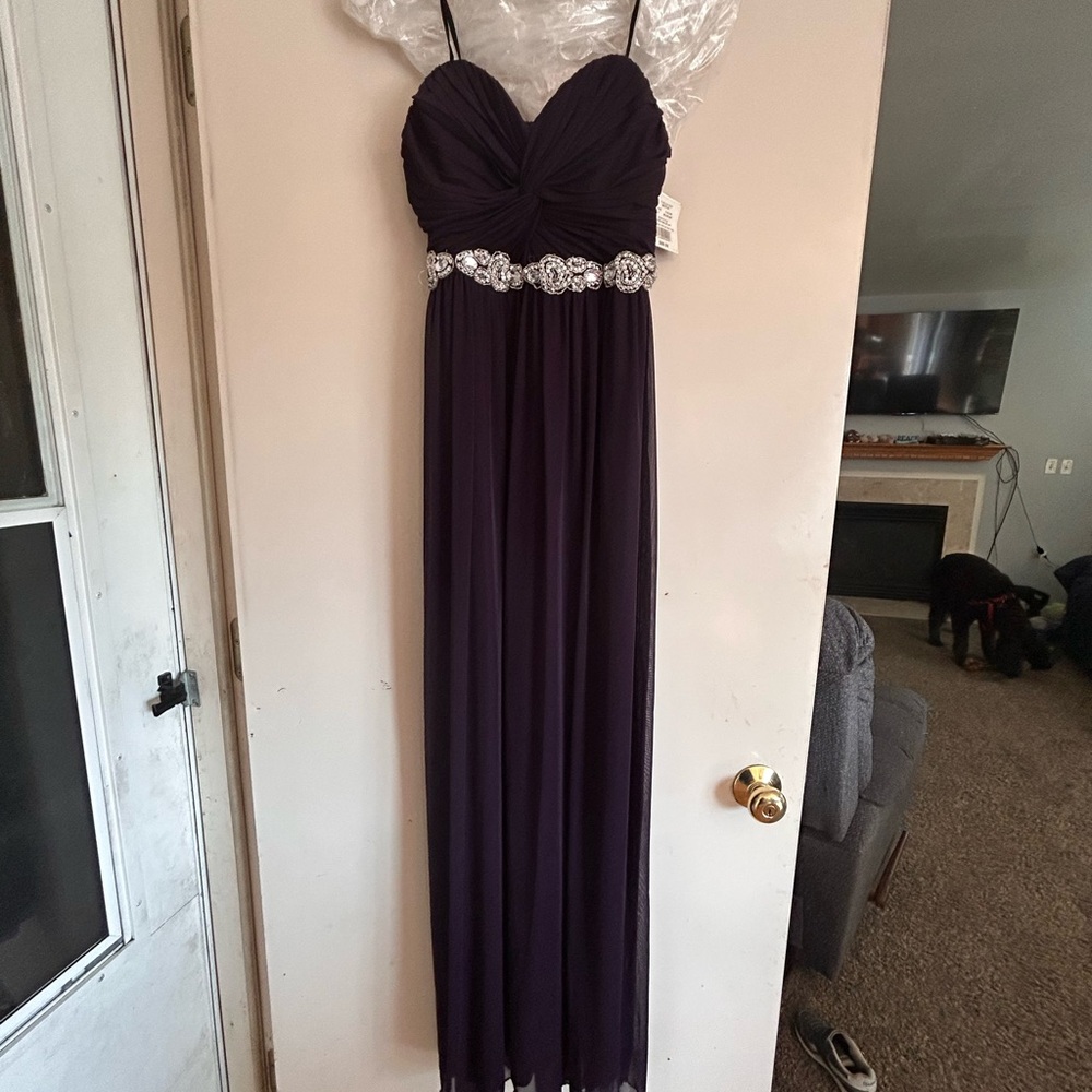 David's Bridal Deep Purple Prom Dress - Picture 1 of 2